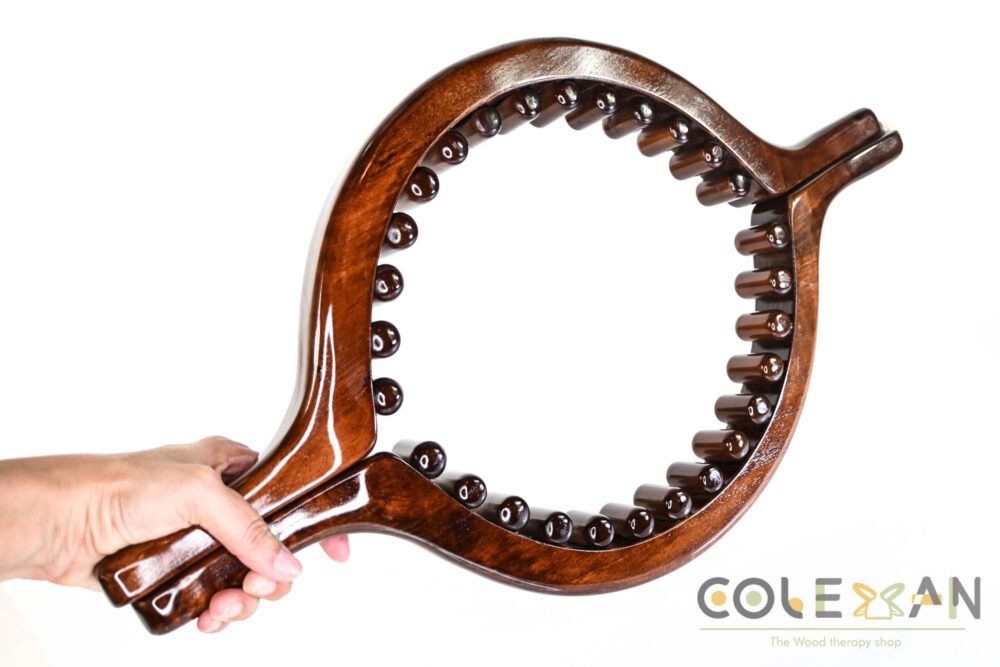 Wood Therapy for Stomach - A wooden massager made of shiny brown pine wood that wraps around your waist with finger-like projections to massage your belly, waist, and back.